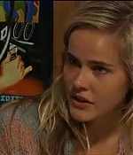 isabellucasfancom_homeandaway_0009.jpg