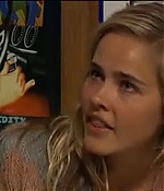 isabellucasfancom_homeandaway_0011.jpg