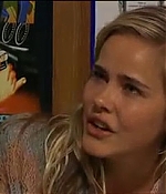 isabellucasfancom_homeandaway_0016.jpg