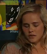 isabellucasfancom_homeandaway_0024.jpg