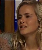 isabellucasfancom_homeandaway_0040.jpg