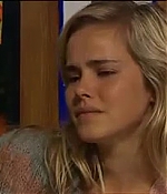 isabellucasfancom_homeandaway_0041.jpg