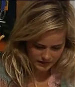 isabellucasfancom_homeandaway_0050.jpg