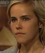 isabellucasfancom_homeandaway_0067.jpg