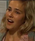 isabellucasfancom_homeandaway_0094.jpg