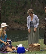 isabellucasfancom_homeandaway_051.jpg