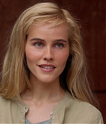 isabellucasfancom_macgyver_0062.jpg