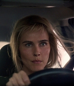 isabellucasfancom_macgyver_screencaps_0053.jpg