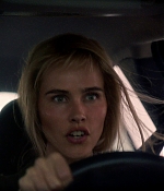 isabellucasfancom_macgyver_screencaps_0058.jpg