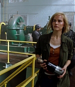 isabellucasfancom_macgyver_screencaps_0281.jpg