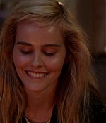 isabellucasfancom_macgyver_screencaps_0014.jpg