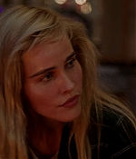 isabellucasfancom_macgyver_screencaps_0042.jpg