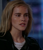 isabellucasfancom_macgyver_screencaps_0092.jpg